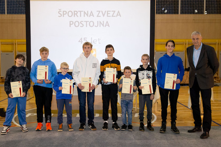 220 sportnik leta 